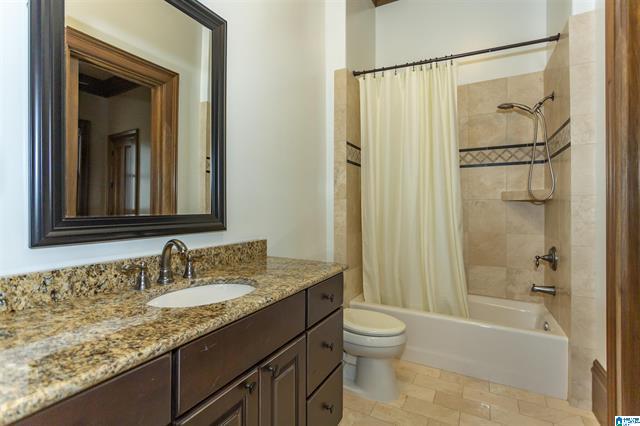 Calera, Alabama, 35040, United States, 5 Bedrooms Bedrooms, ,6 BathroomsBathrooms,Residential,For Sale,2006341