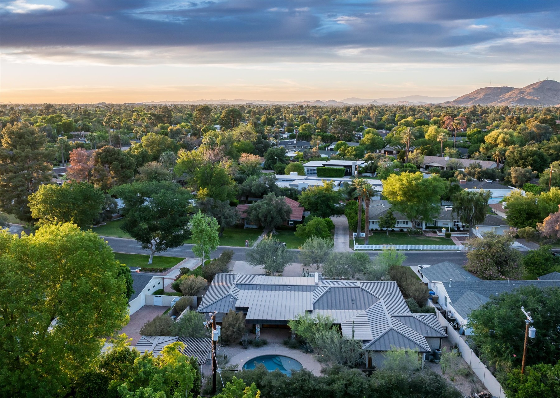  515 W Orangewood Avenue, Phoenix, AZ 85021 - 物件實景