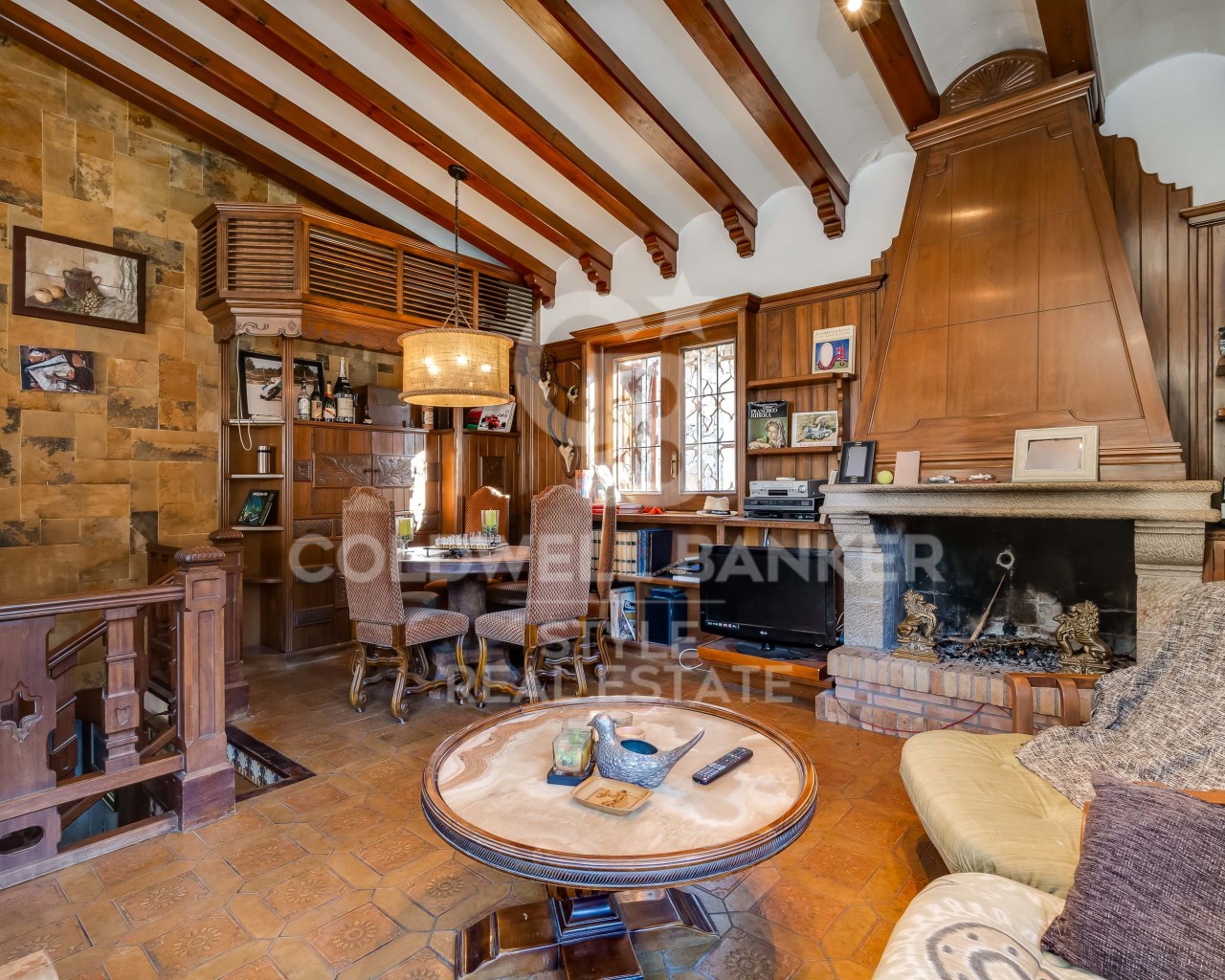 Castellví de Rosanes, Catalonia, ES, 5 Bedrooms Bedrooms, ,3 BathroomsBathrooms,Residential,For Sale,1722503