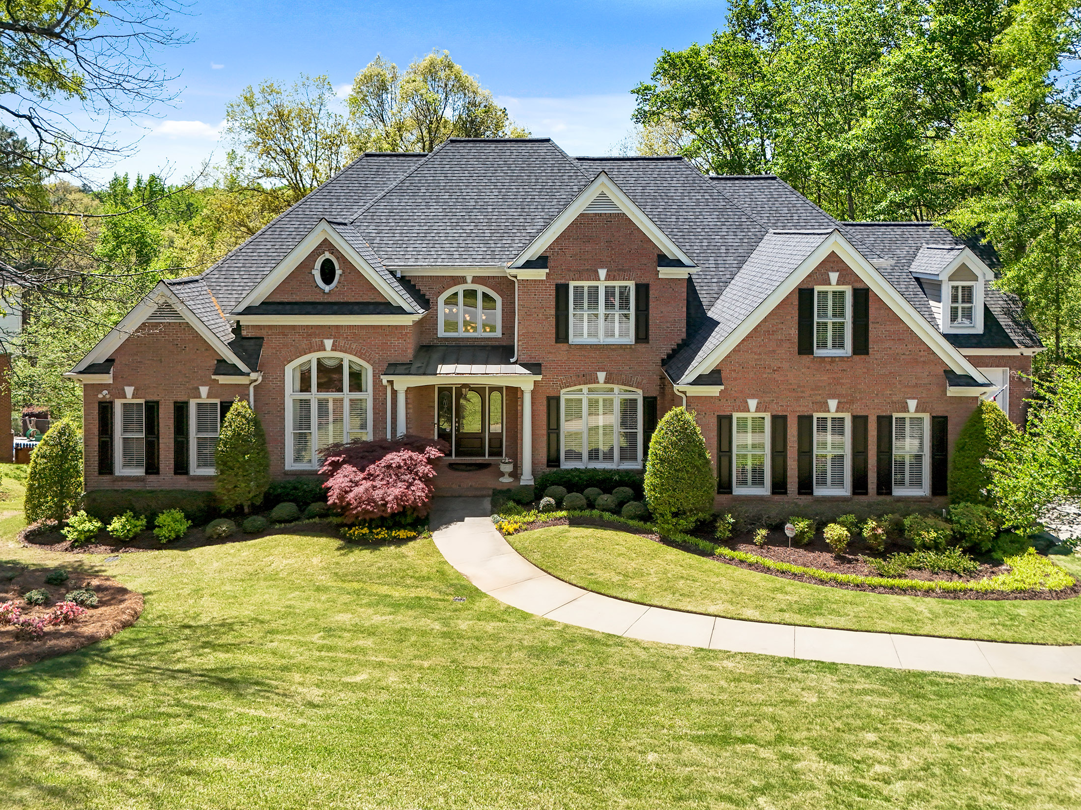  Tucked Among Mature Hardwoods on a Private 1.25+/- Acre River Lot - 物件實景