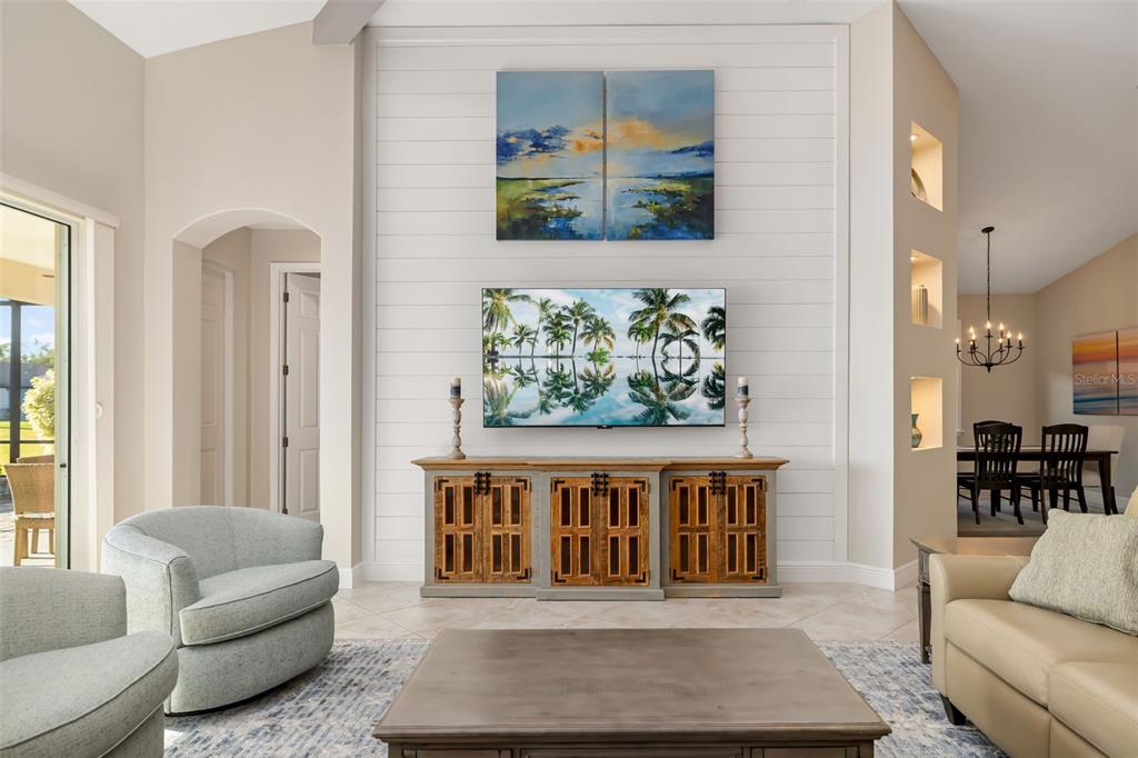 Bradenton, Florida, 34212, United States, 4 Bedrooms Bedrooms, ,3 BathroomsBathrooms,Residential,For Sale,2003247