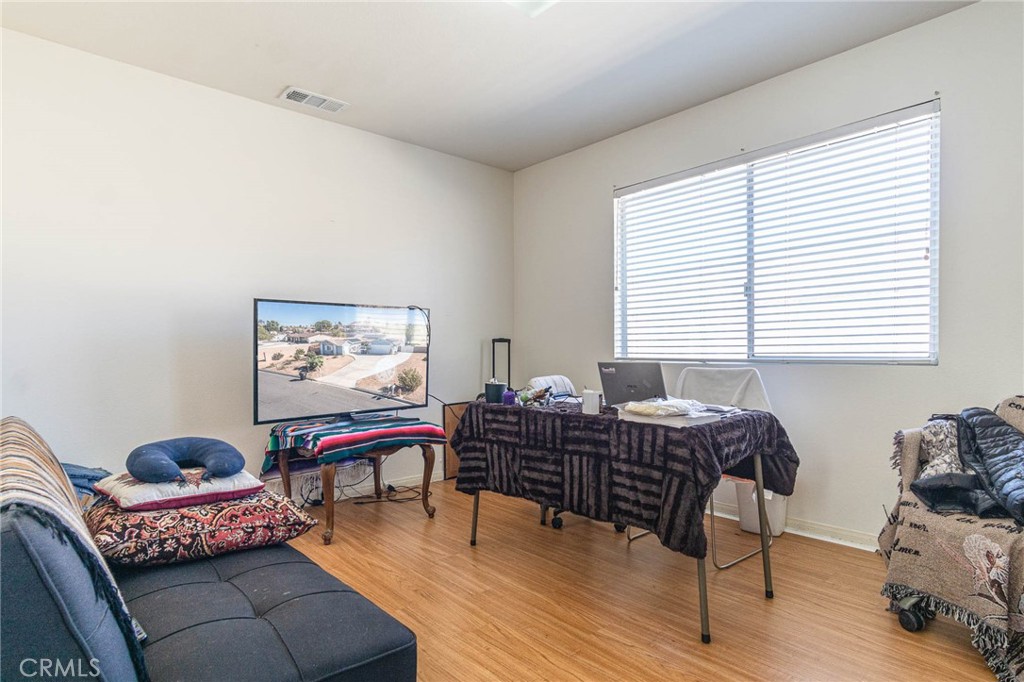 Apple Valley, California, 92308, United States, 4 Bedrooms Bedrooms, ,2 BathroomsBathrooms,Residential,For Sale,1974217