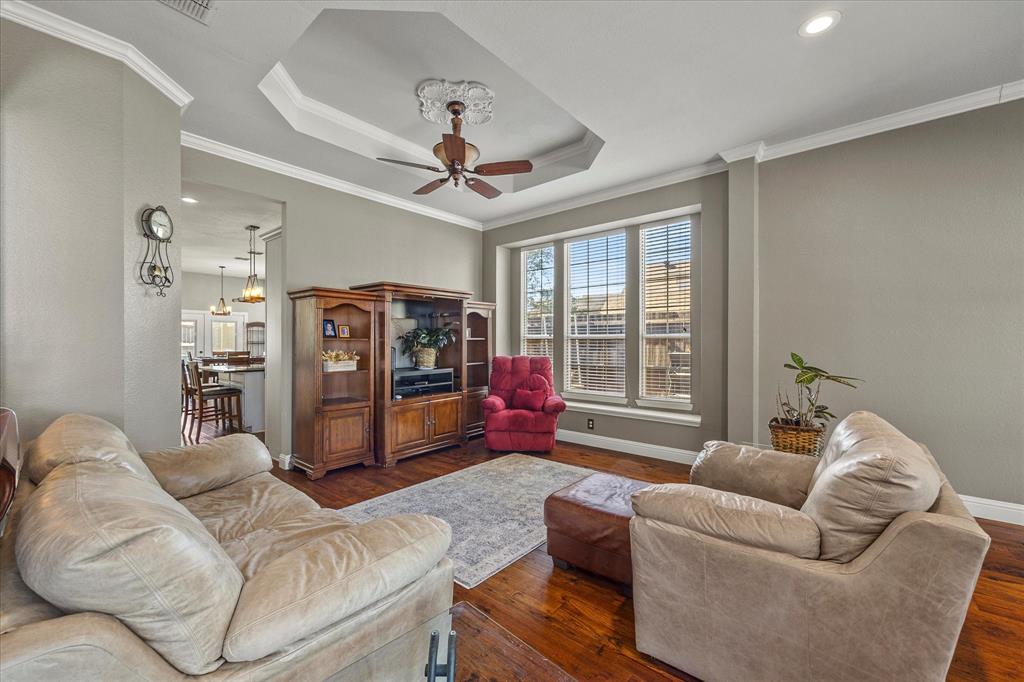 Rockwall, Texas, 75087, United States, 5 Bedrooms Bedrooms, ,4 BathroomsBathrooms,Residential,For Sale,1838484