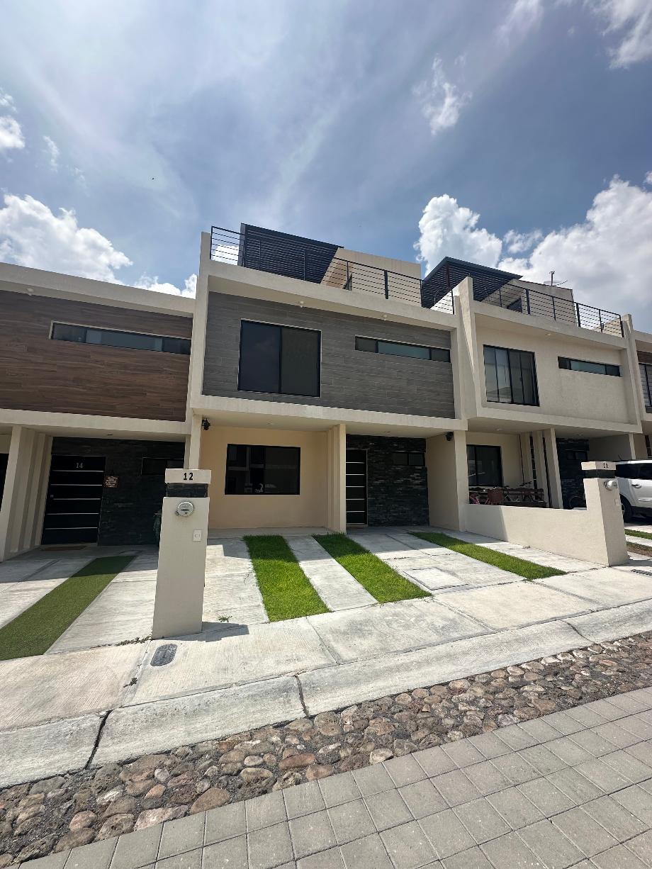 Paso de los Toros, Querétaro, Querétaro, 76146, Mexico, 3 Bedrooms Bedrooms, ,3 BathroomsBathrooms,Residential,For Sale,Paso de los Toros,1621772