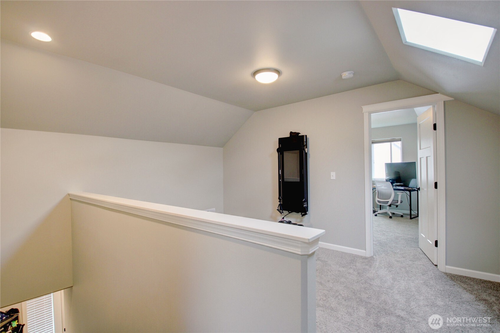 Mount Vernon, Washington, 98273, United States, 3 Bedrooms Bedrooms, ,3 BathroomsBathrooms,Residential,For Sale,1975084