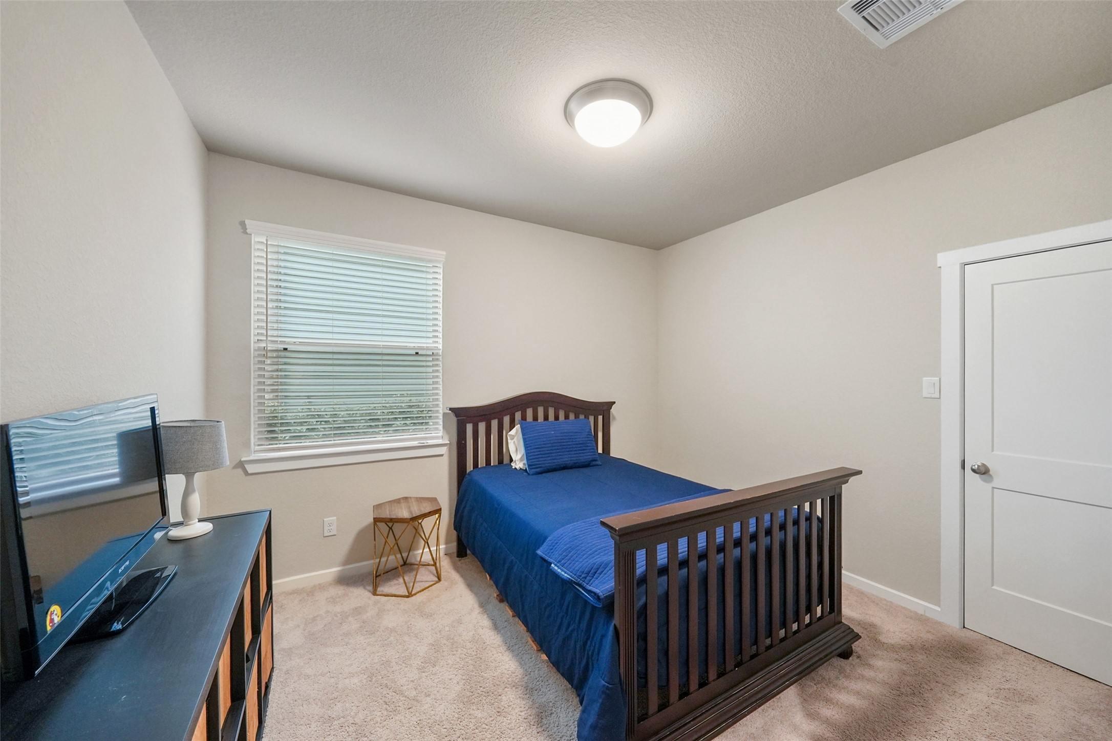  324 N Spotted Fern Drive - 物件實景