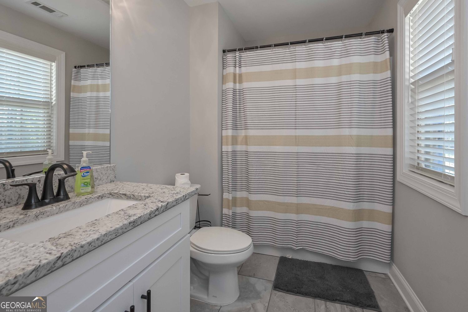 Douglasville, Georgia, 30135, United States, 4 Bedrooms Bedrooms, ,4 BathroomsBathrooms,Residential,For Sale,1859083