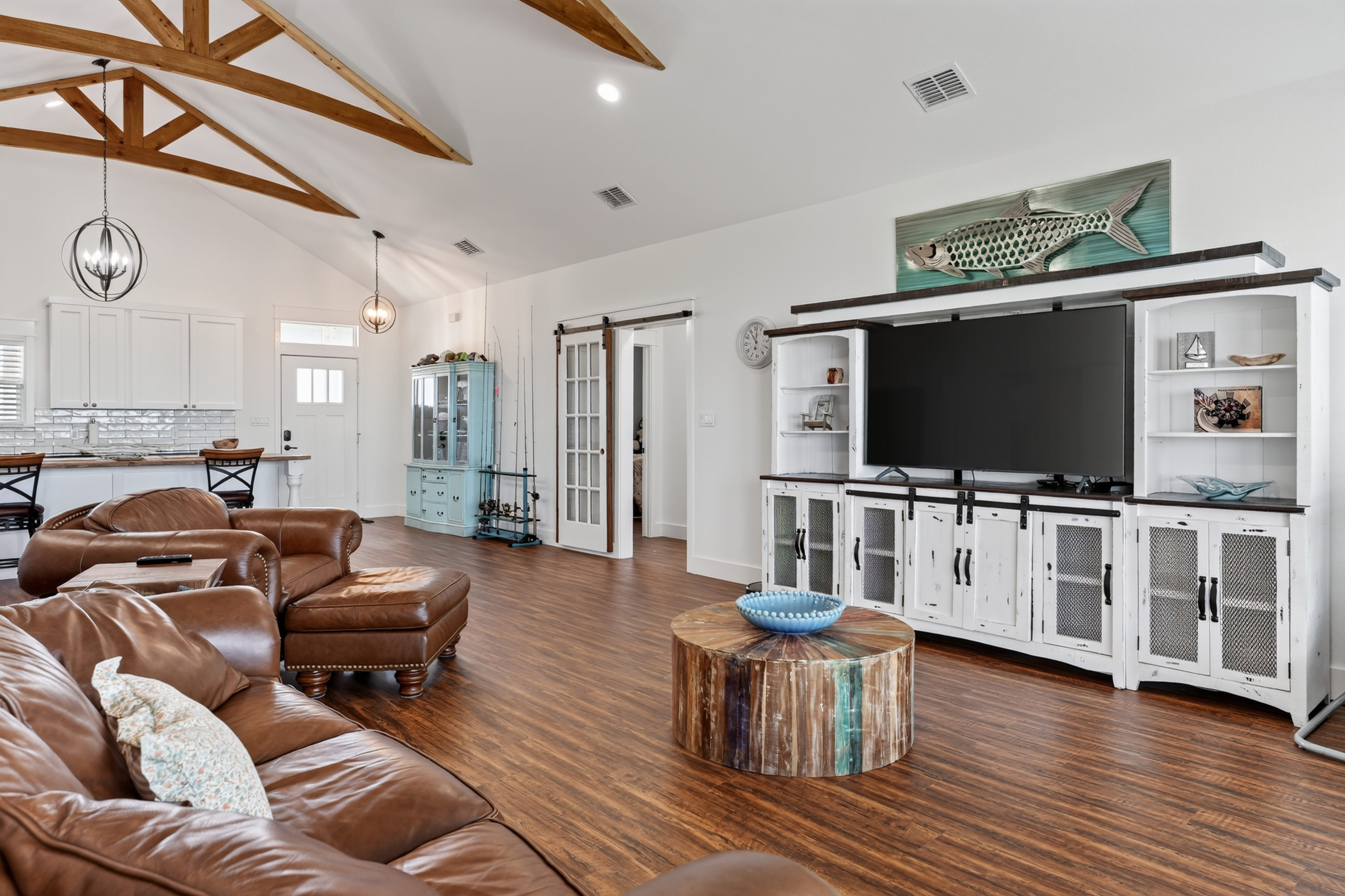  Custom Coastal Retreat - 物件實景