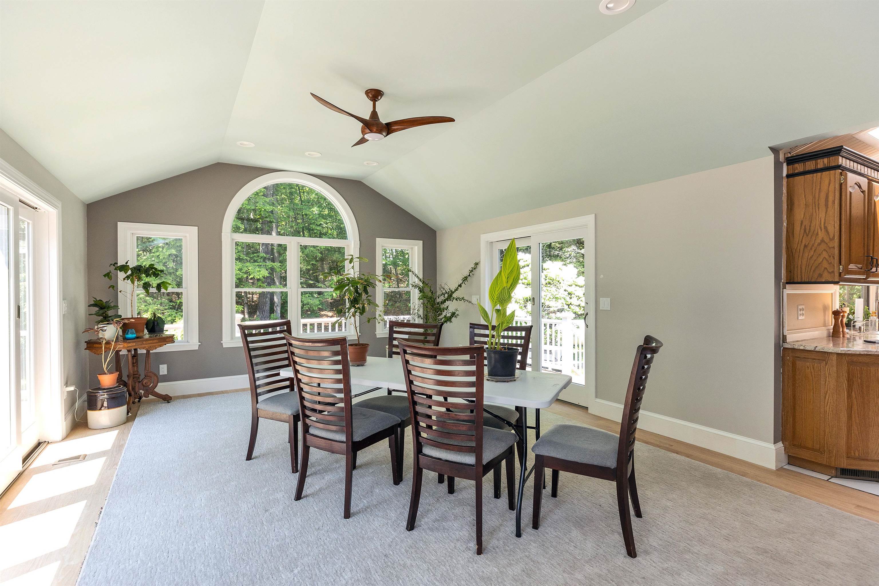Mont Vernon, New Hampshire, 03057, United States, 3 Bedrooms Bedrooms, ,2 BathroomsBathrooms,Residential,For Sale,1868452