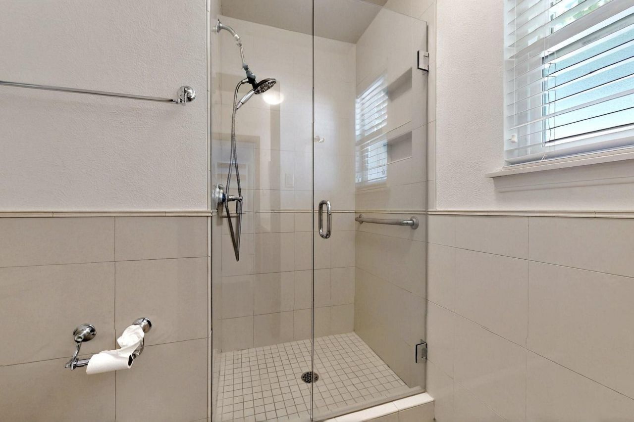Albuquerque, New Mexico, 87123, United States, 4 Bedrooms Bedrooms, ,4 BathroomsBathrooms,Residential,For Sale,1876196