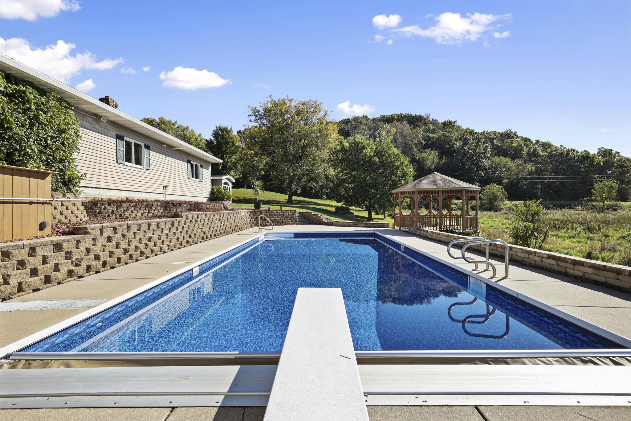 Plain, Wisconsin, 53577, United States, 4 Bedrooms Bedrooms, ,3 BathroomsBathrooms,Residential,For Sale,1974595