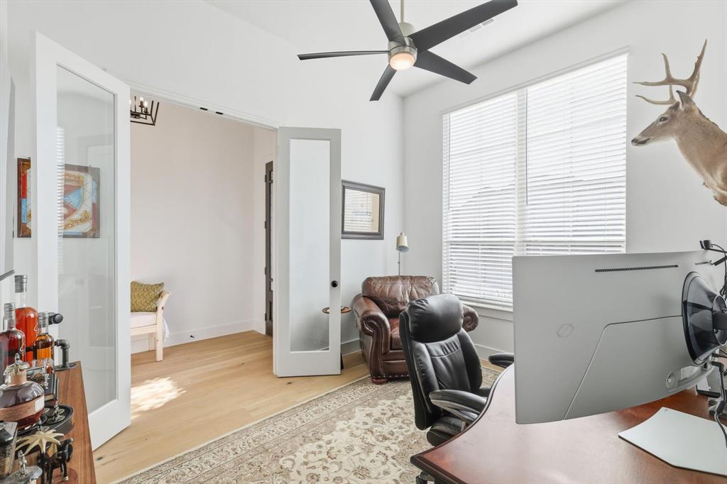 Oak Point, Texas, 75068, United States, 4 Bedrooms Bedrooms, ,4 BathroomsBathrooms,Residential,For Sale,1979130