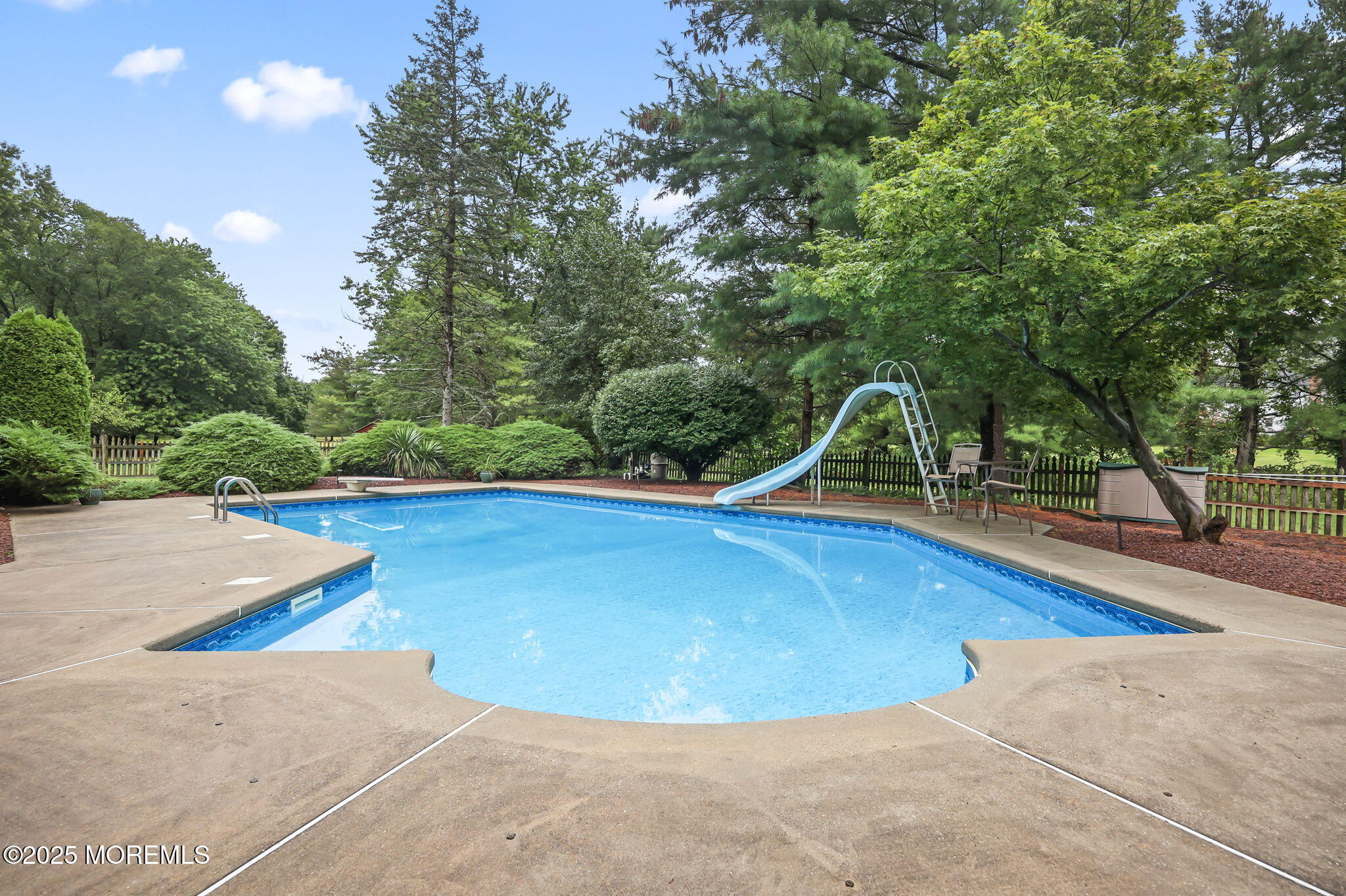 Marlboro, New Jersey, 07746, United States, 5 Bedrooms Bedrooms, ,3 BathroomsBathrooms,Residential,For Sale,1924539