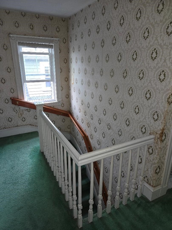 Somerville, Massachusetts, 02144, United States, 5 Bedrooms Bedrooms, ,2 BathroomsBathrooms,Residential,For Sale,1881743