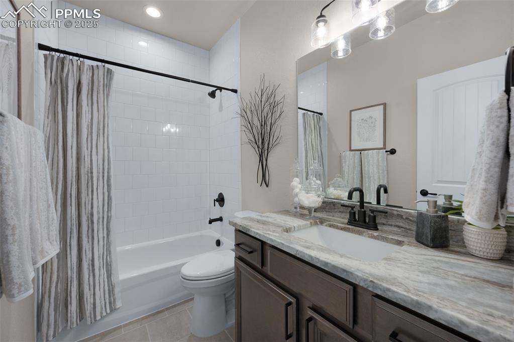 Colorado Springs, Colorado, 80908, United States, 4 Bedrooms Bedrooms, ,4 BathroomsBathrooms,Residential,For Sale,1792890