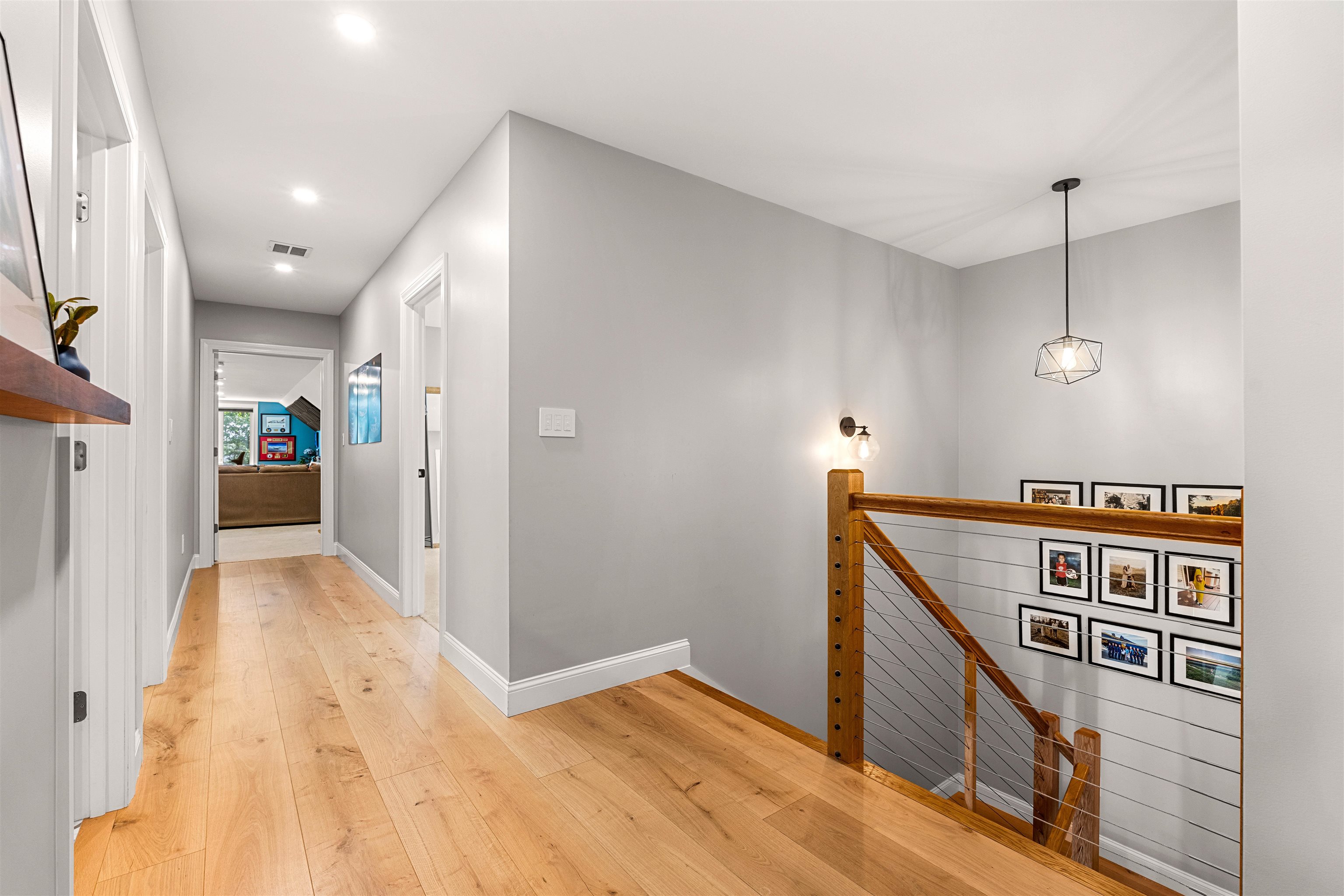 Hollis, New Hampshire, 03049, United States, 3 Bedrooms Bedrooms, ,3 BathroomsBathrooms,Residential,For Sale,1907073