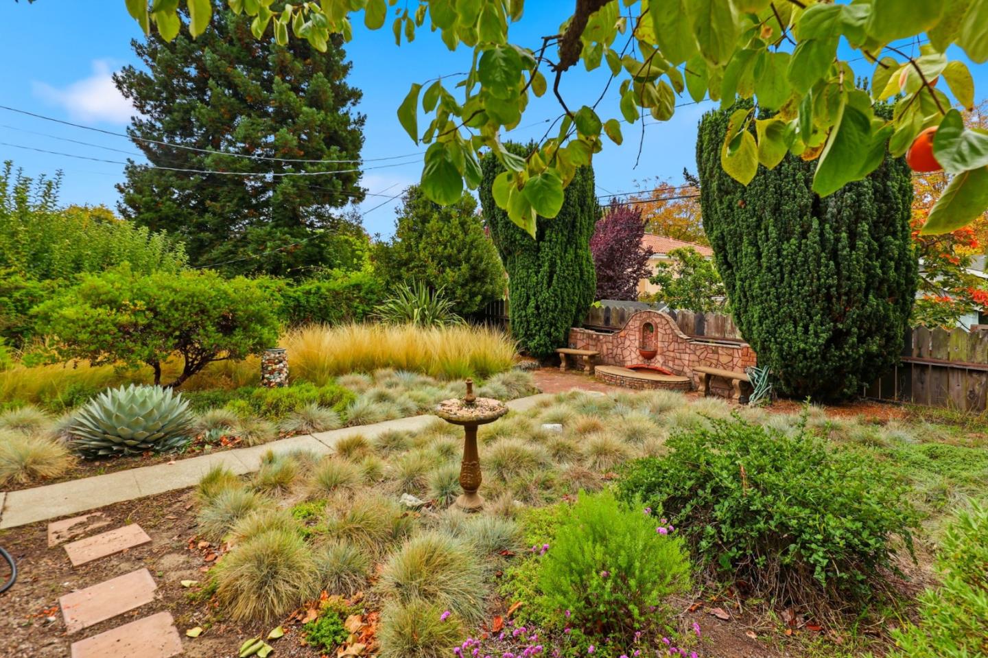 Burlingame, California, 94010, United States, 2 Bedrooms Bedrooms, ,2 BathroomsBathrooms,Residential,For Sale,1987615