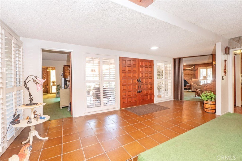 La Verne, California, 91750, United States, 3 Bedrooms Bedrooms, ,2 BathroomsBathrooms,Residential,For Sale,1981823