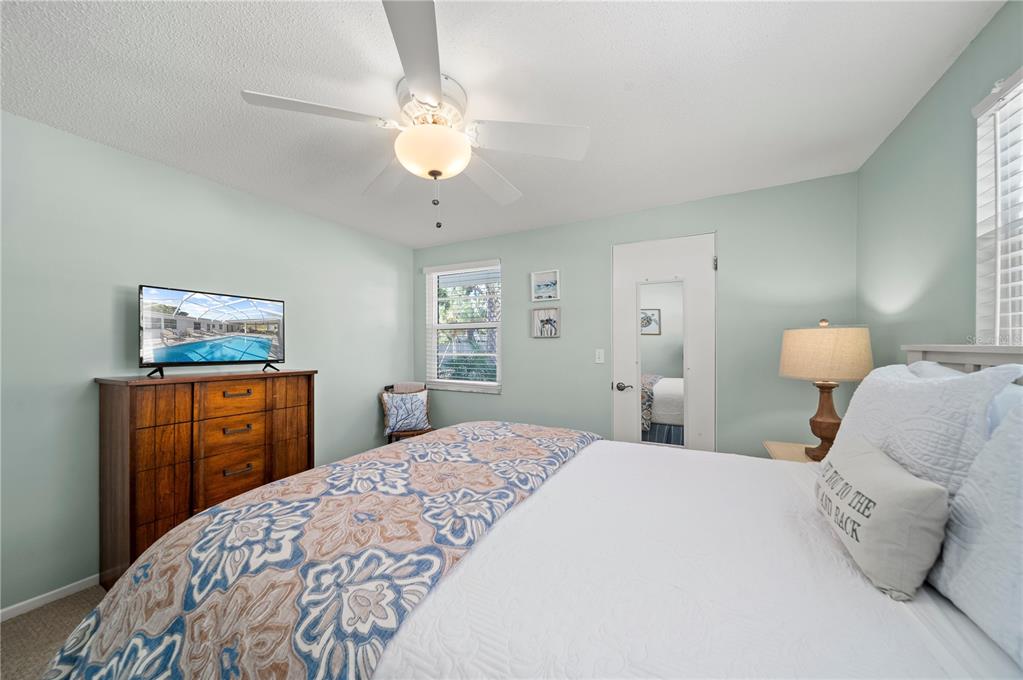 Sarasota, Florida, 34242, United States, 3 Bedrooms Bedrooms, ,2 BathroomsBathrooms,Residential,For Sale,1992857