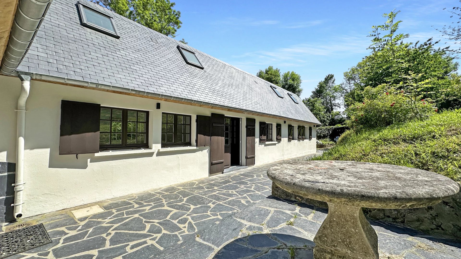 Barneville-la-Bertran, Normandy, 14600, FR, 3 Bedrooms Bedrooms, ,3 BathroomsBathrooms,Residential,For Sale,1932082