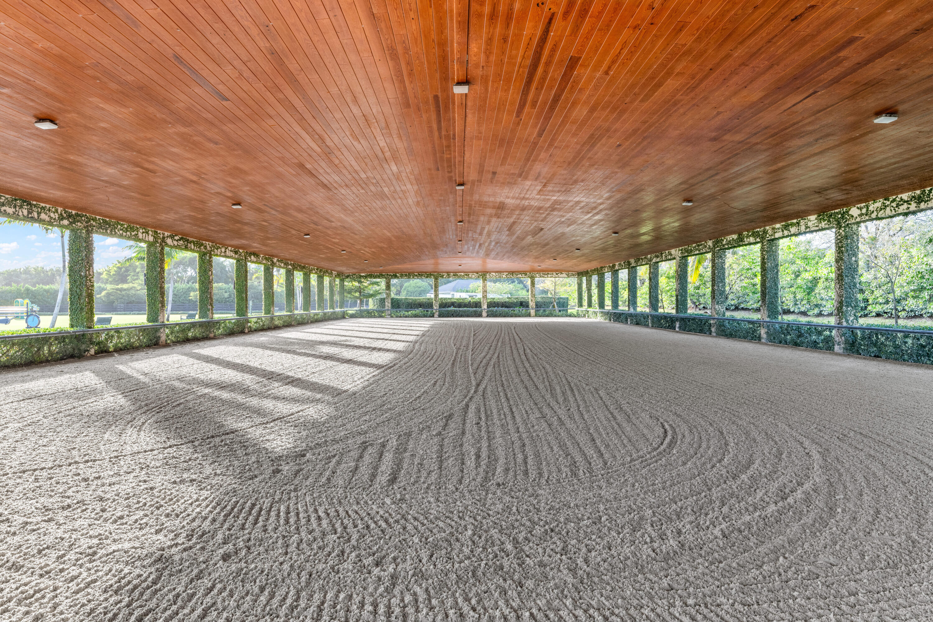  14739 & 49 Jumper Road - 物件實景