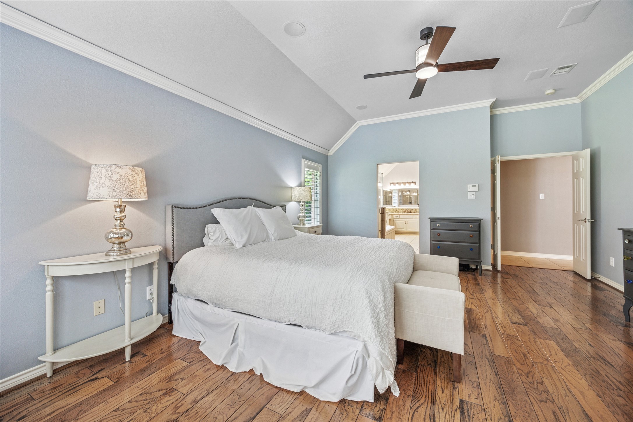 Southlake, Texas, 76092, United States, 4 Bedrooms Bedrooms, ,3 BathroomsBathrooms,Residential,For Sale,1895470