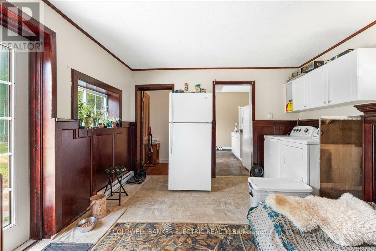 TRENT HILLS (CAMPBELLFORD), Ontario, K0L 1L0, CA, 3 Bedrooms Bedrooms, ,1 BathroomBathrooms,Residential,For Sale,1883318
