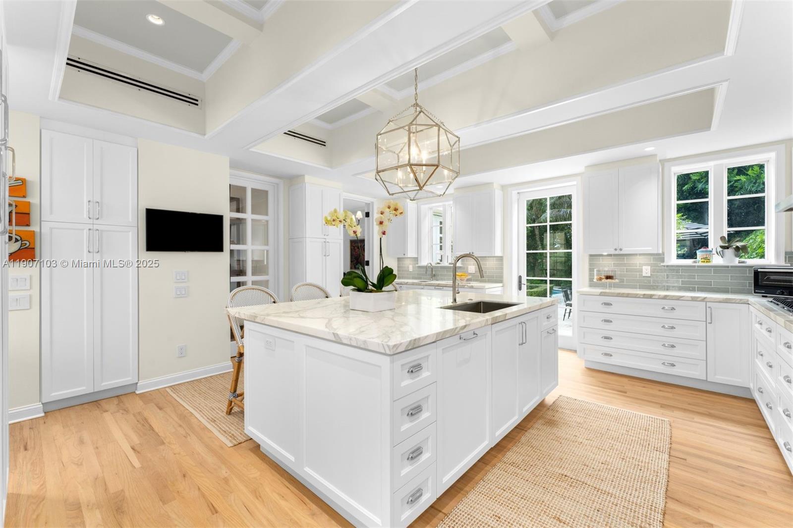 Coral Gables, Florida, 33146, United States, 3 Bedrooms Bedrooms, ,4 BathroomsBathrooms,Residential,For Sale,1992032