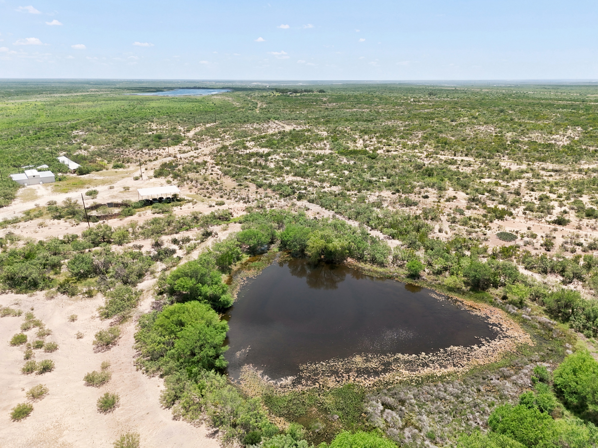  3,640+/- Acre Rosita Lake Ranch - 物件實景