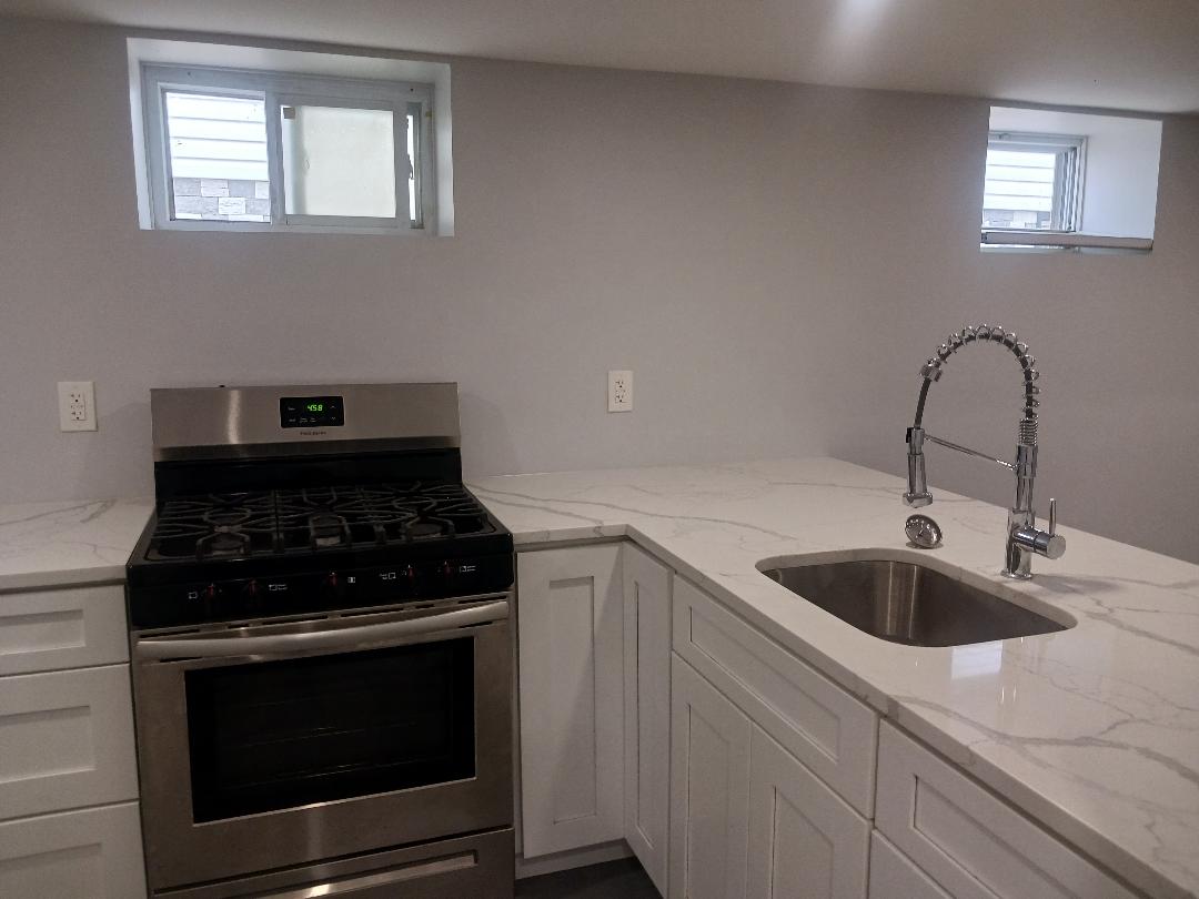 Queens Village, New York, 11429, United States, 3 Bedrooms Bedrooms, ,3 BathroomsBathrooms,Residential,For Sale,1937736