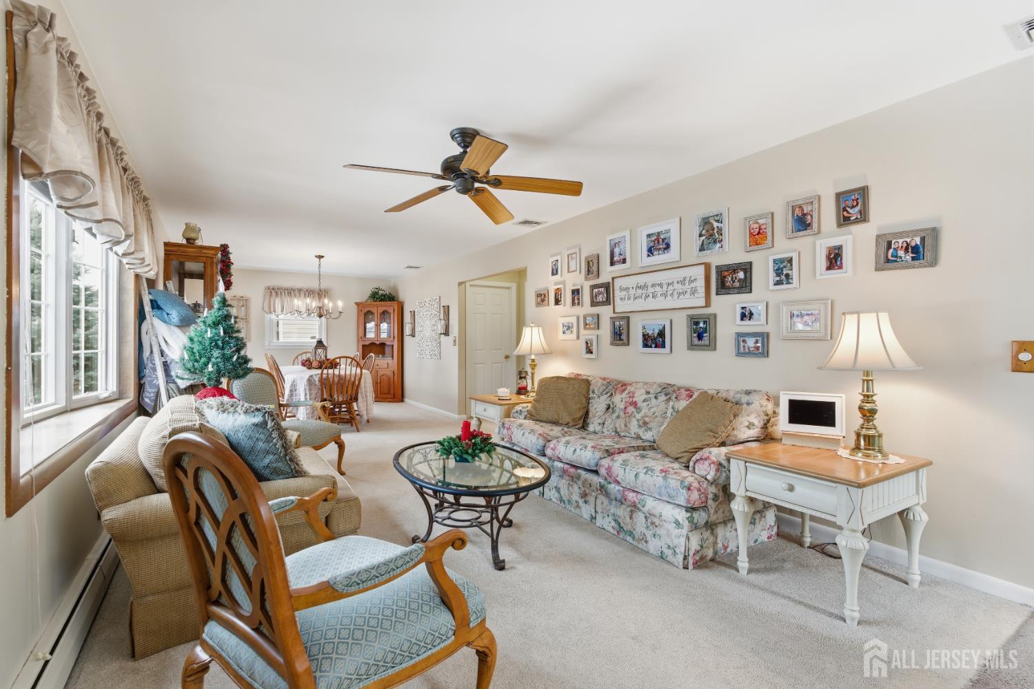 1201 - Carteret, New Jersey, 07008, United States, 4 Bedrooms Bedrooms, ,2 BathroomsBathrooms,Residential,For Sale,2006172