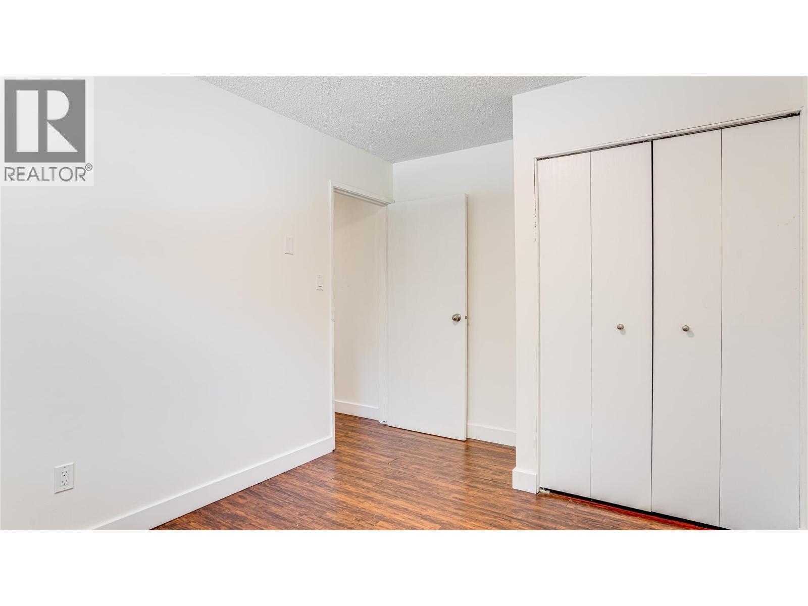 CHASE, British Columbia, V0E 1M0, CA, 5 Bedrooms Bedrooms, ,1 BathroomBathrooms,Residential,For Sale,1918383