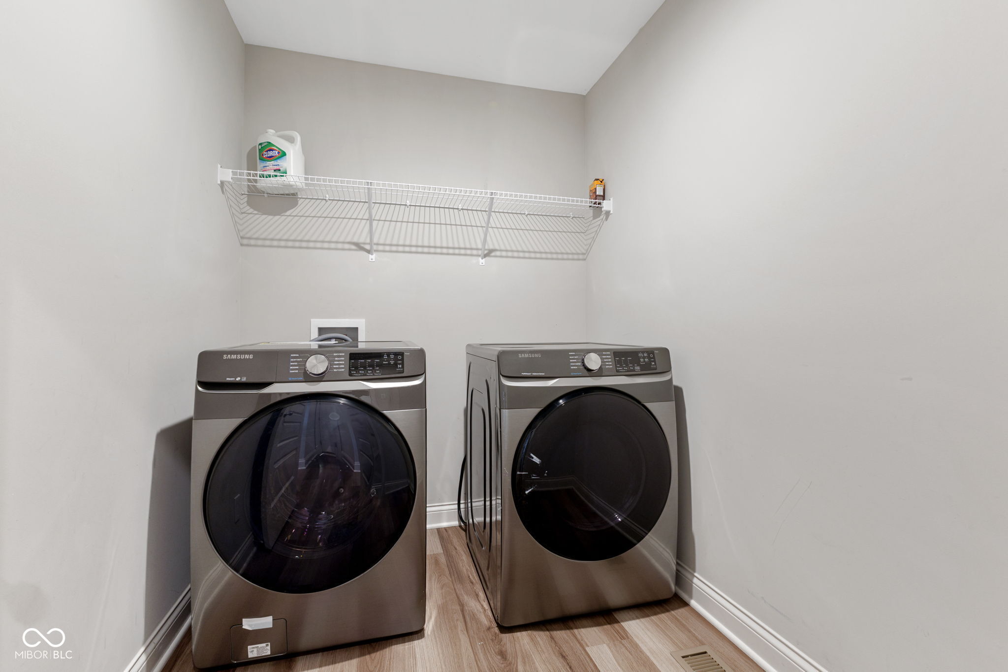 Fishers, Indiana, 46037, United States, 5 Bedrooms Bedrooms, ,4 BathroomsBathrooms,Residential,For Sale,1973782