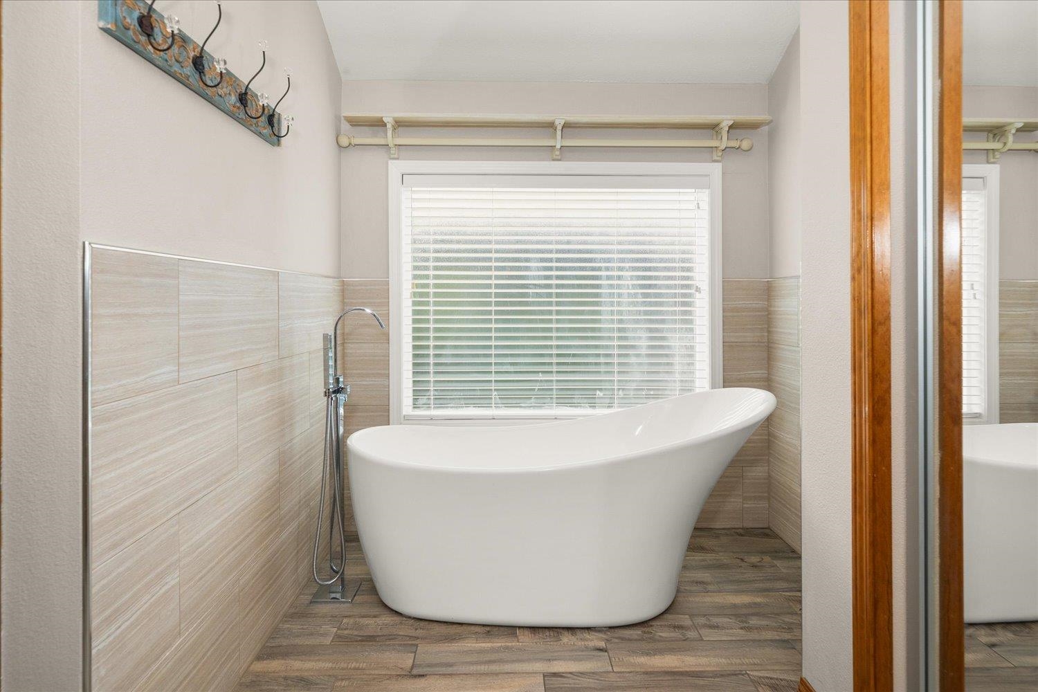 Spokane, Washington, 99203, United States, 3 Bedrooms Bedrooms, ,3 BathroomsBathrooms,Residential,For Sale,1978523