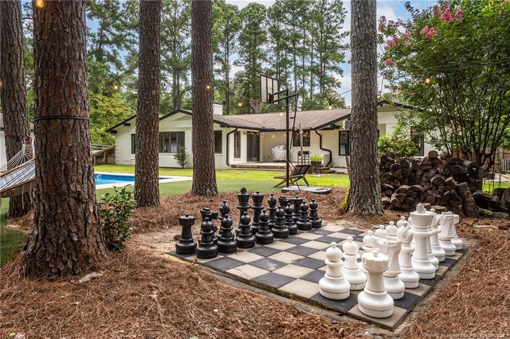 Fayetteville, North Carolina, 28303, United States, 4 Bedrooms Bedrooms, ,4 BathroomsBathrooms,Residential,For Sale,1906068