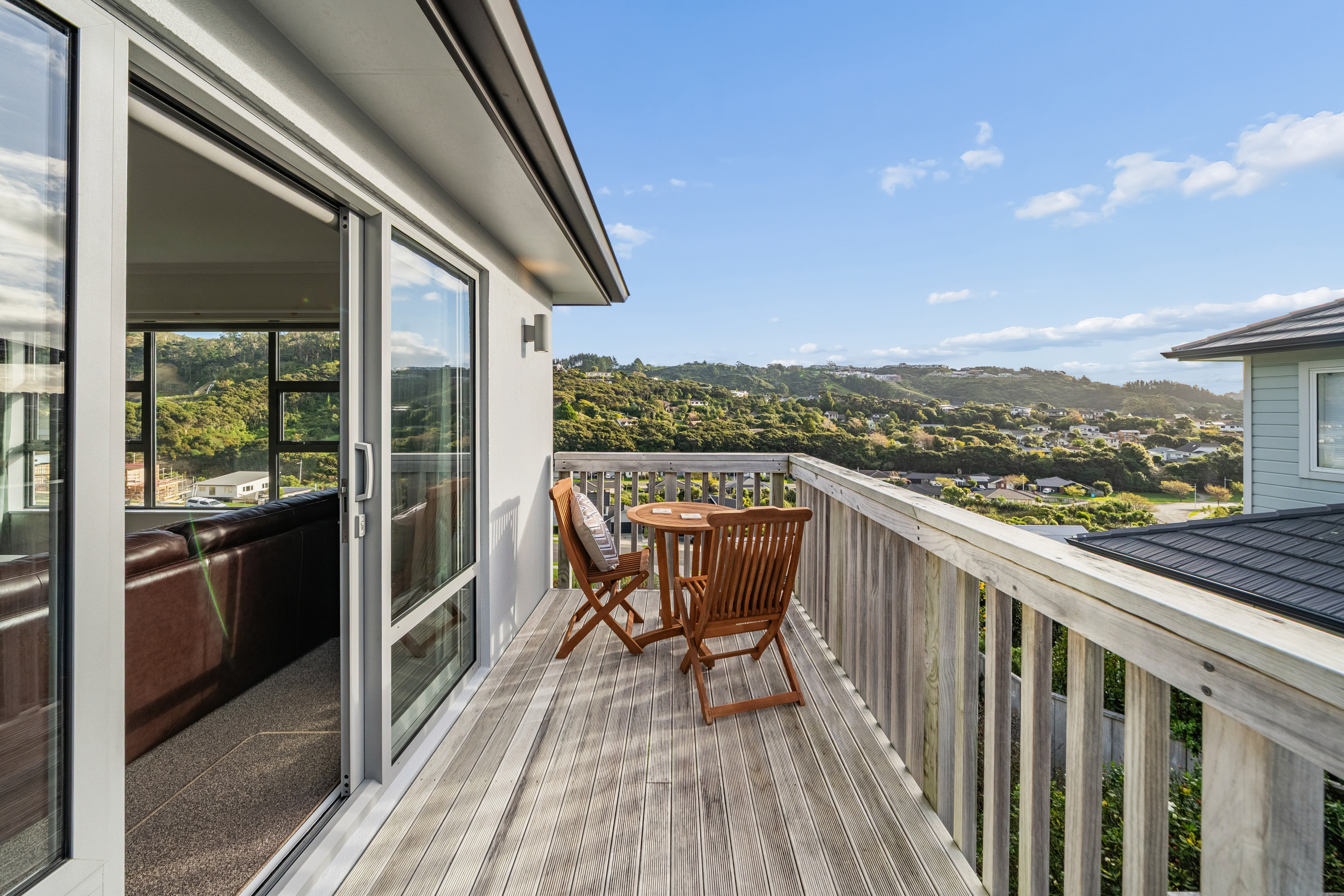  6 Bluejacket Place, Whitby, Porirua - 物件實景