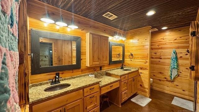 Hodgen, Oklahoma, 74939, United States, 4 Bedrooms Bedrooms, ,3 BathroomsBathrooms,Residential,For Sale,1979733