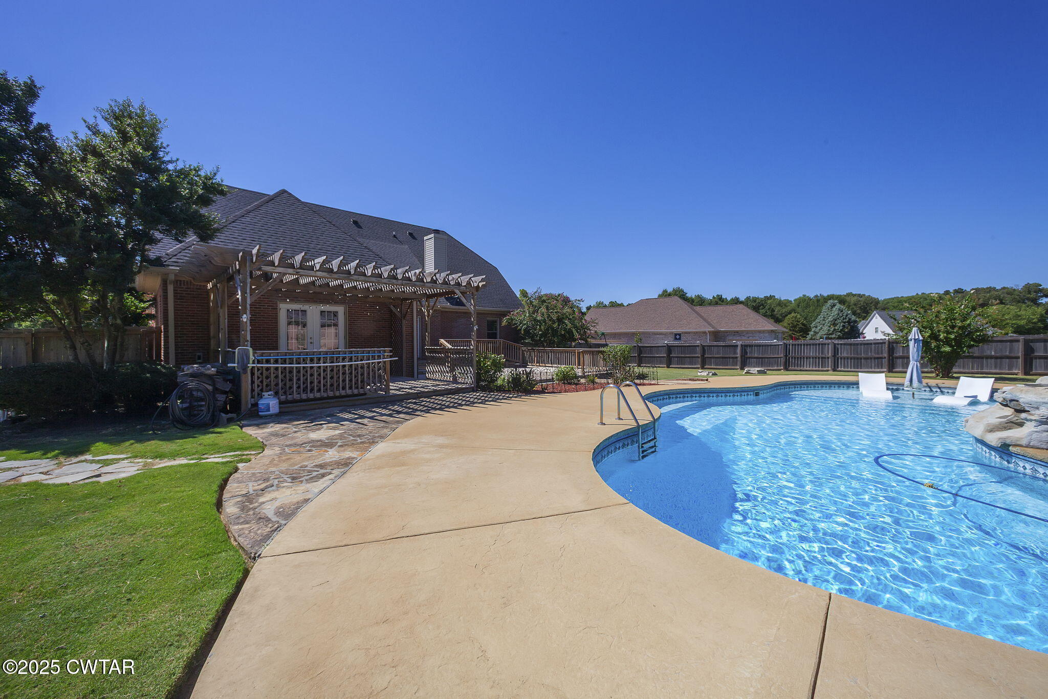 Jackson, Tennessee, 38305, United States, 4 Bedrooms Bedrooms, ,3 BathroomsBathrooms,Residential,For Sale,1929723