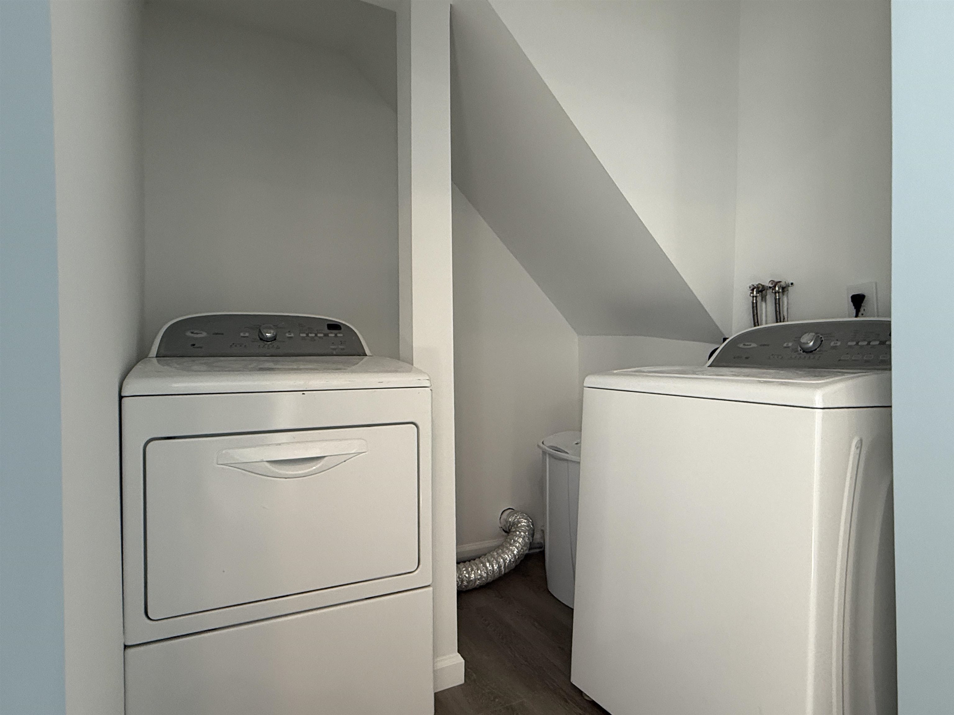 North Wildwood, New Jersey, 08260, United States, 3 Bedrooms Bedrooms, ,1 BathroomBathrooms,Residential,For Sale,1983928