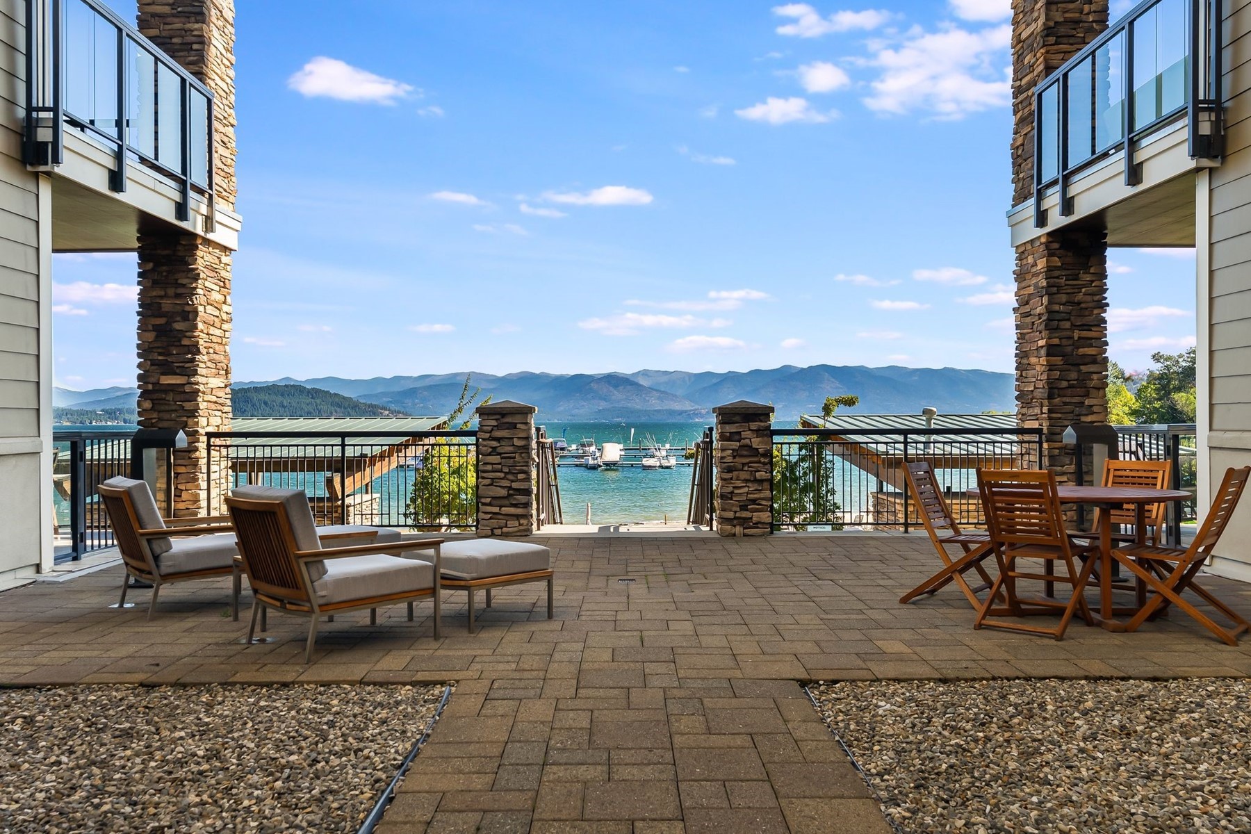  Corner Condo at Seasons at Sandpoint - 物件實景