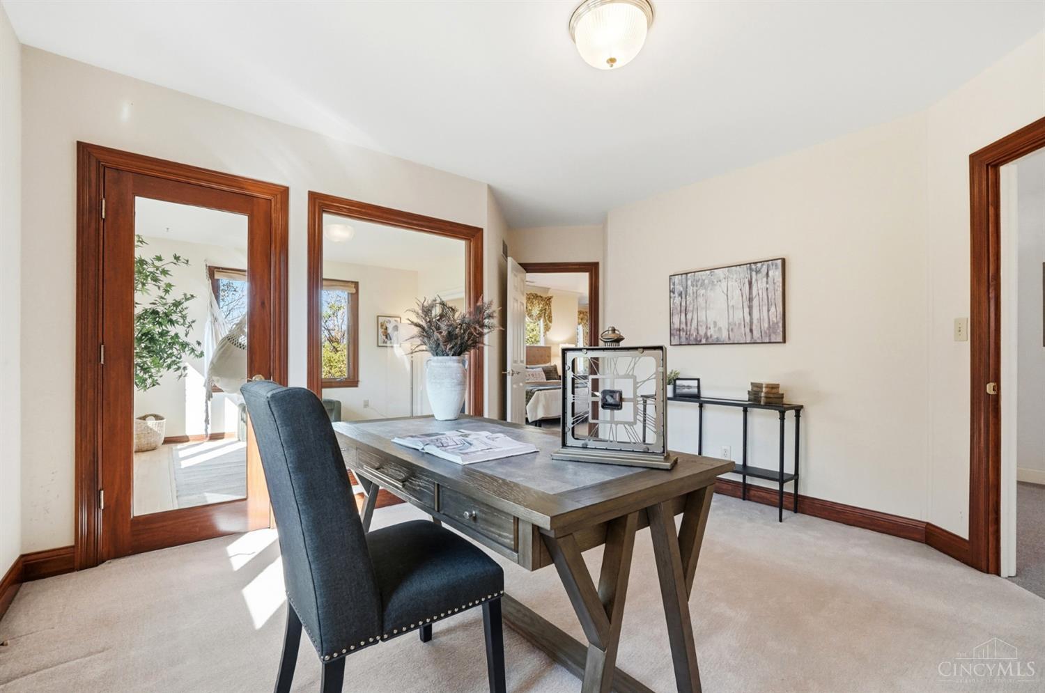 Anderson Twp, Ohio, 45230, United States, 5 Bedrooms Bedrooms, ,6 BathroomsBathrooms,Residential,For Sale,1988245