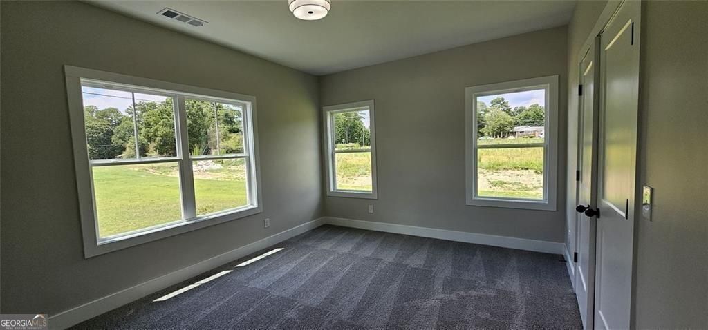 Loganville, Georgia, 30052, United States, 4 Bedrooms Bedrooms, ,4 BathroomsBathrooms,Residential,For Sale,1894991