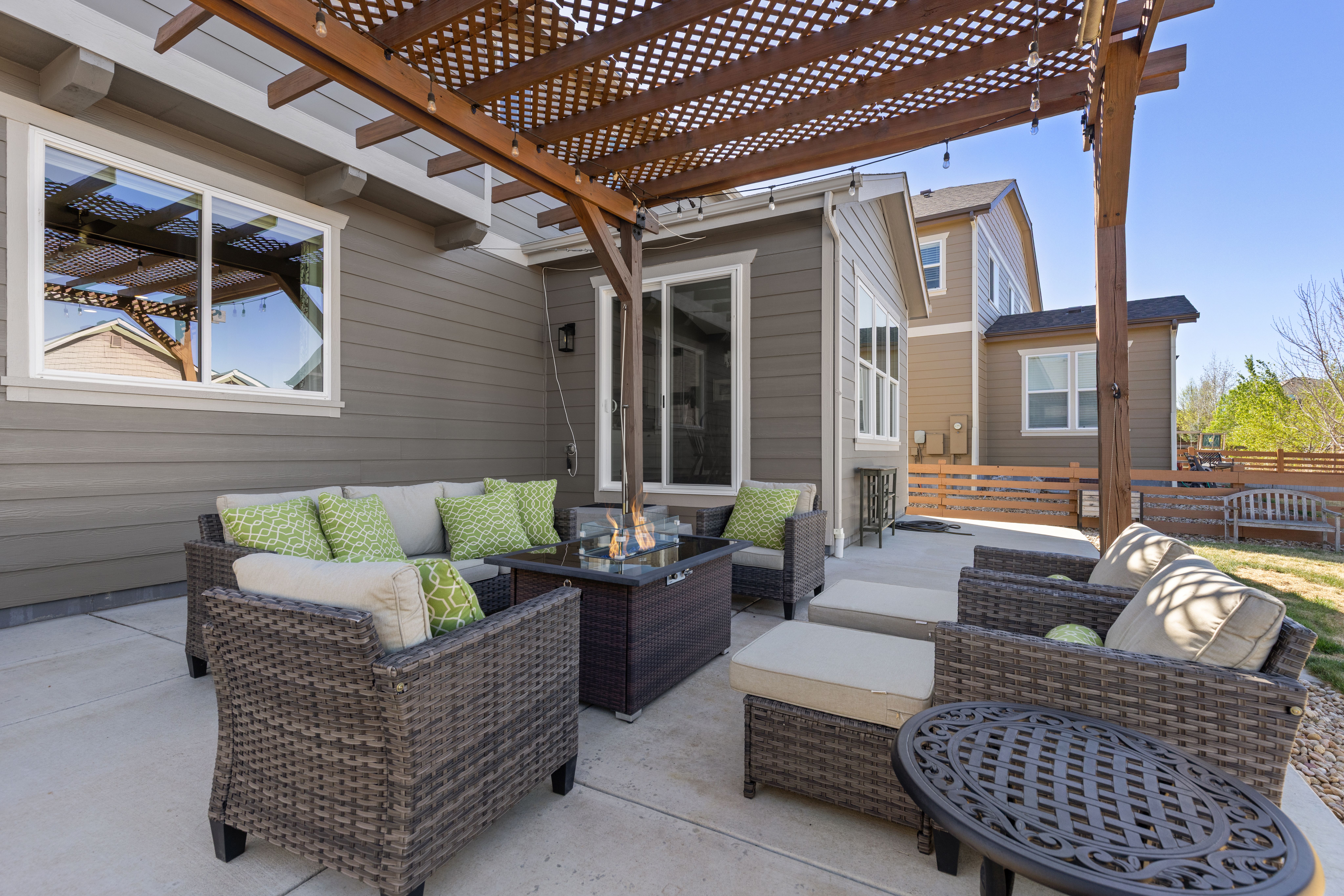  77 Sun Up Cir, Erie, CO, 80516 - 物件實景