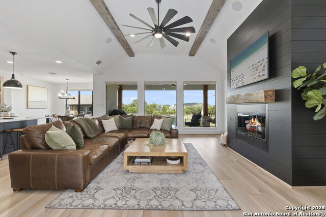 Blanco, Texas, 78606, United States, 4 Bedrooms Bedrooms, ,3 BathroomsBathrooms,Residential,For Sale,1989334