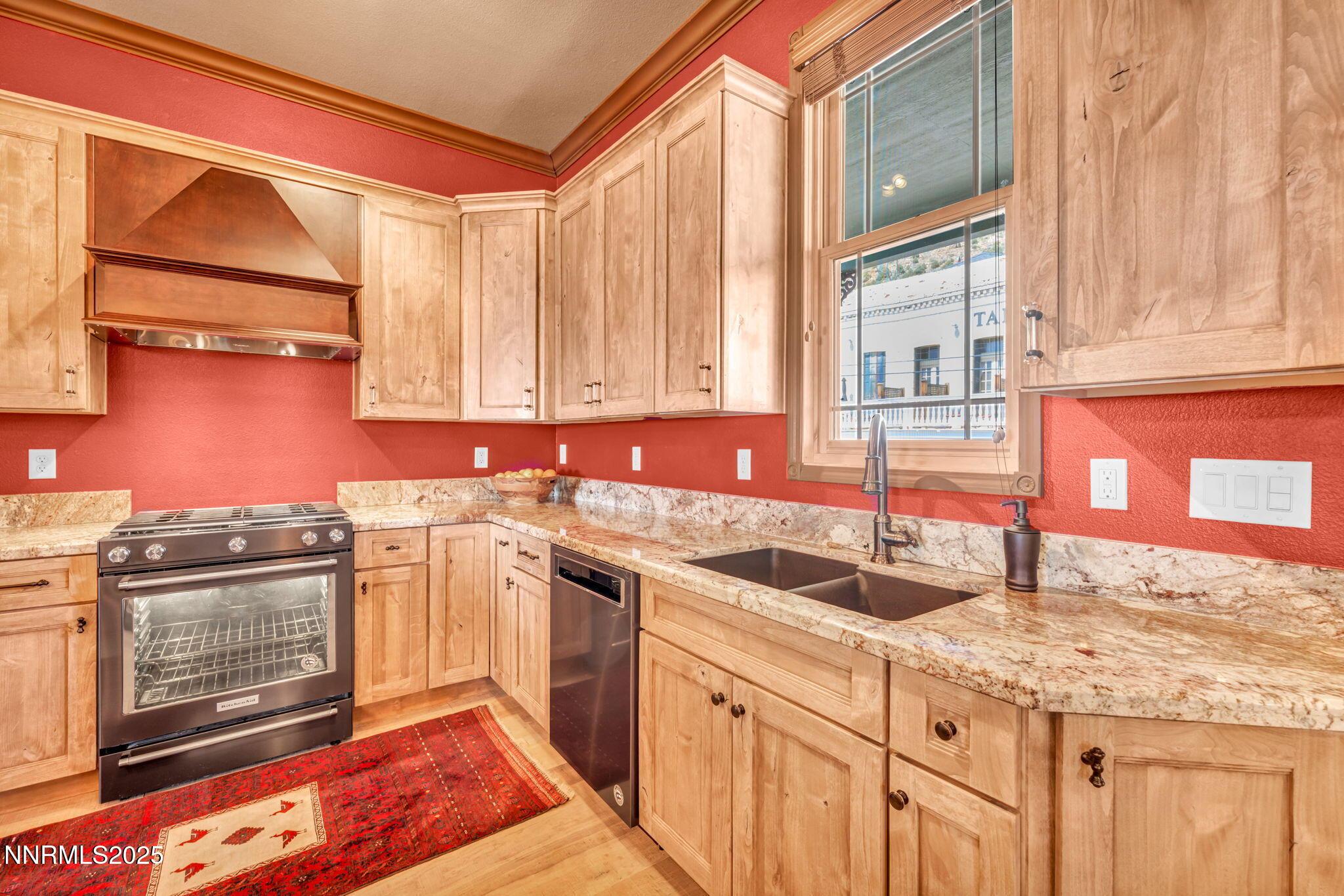 Virginia City, Nevada, 89440, United States, 3 Bedrooms Bedrooms, ,3 BathroomsBathrooms,Residential,For Sale,1848637