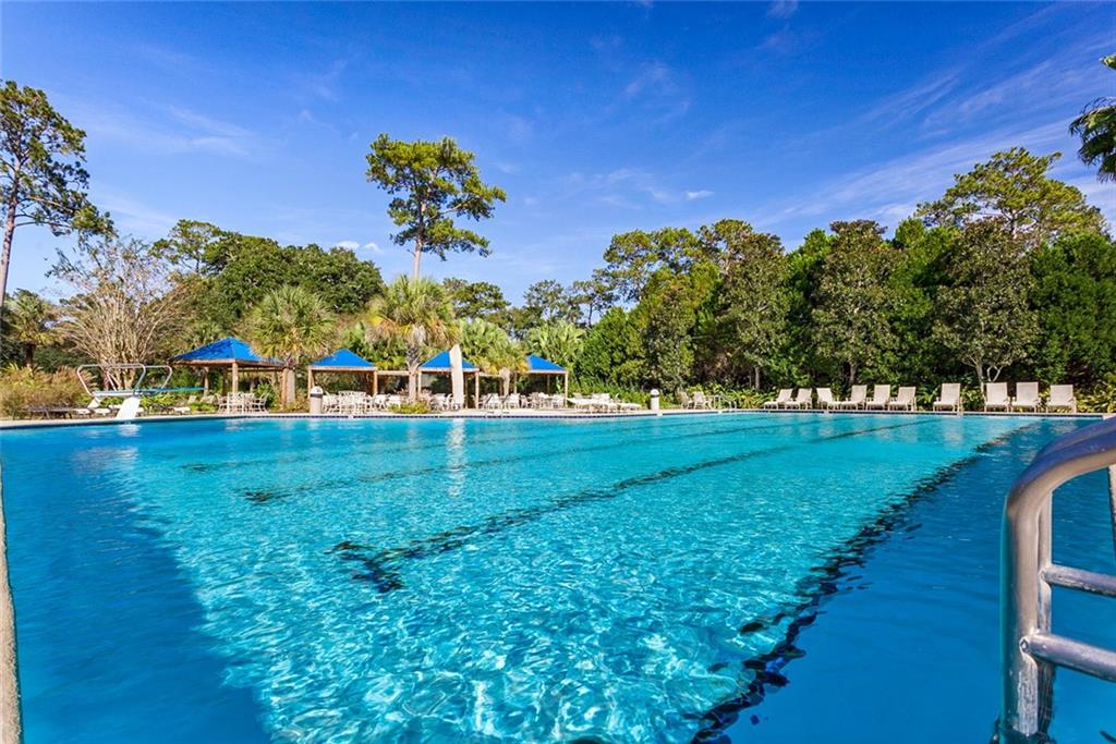 Mandeville, Louisiana, 70471, United States, 4 Bedrooms Bedrooms, ,3 BathroomsBathrooms,Residential,For Sale,1898629