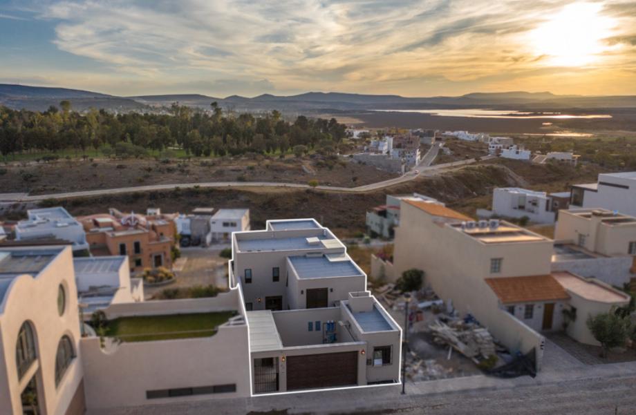 San Miguel de Allende, Guanajuato, 37797, Mexico, 4 Bedrooms Bedrooms, ,4 BathroomsBathrooms,Residential,For Sale,1695474