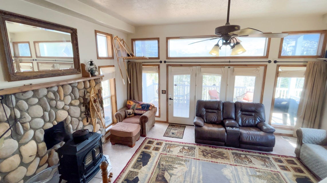 Brian Head, Utah, 84719, United States, 5 Bedrooms Bedrooms, ,3 BathroomsBathrooms,Residential,For Sale,1951004