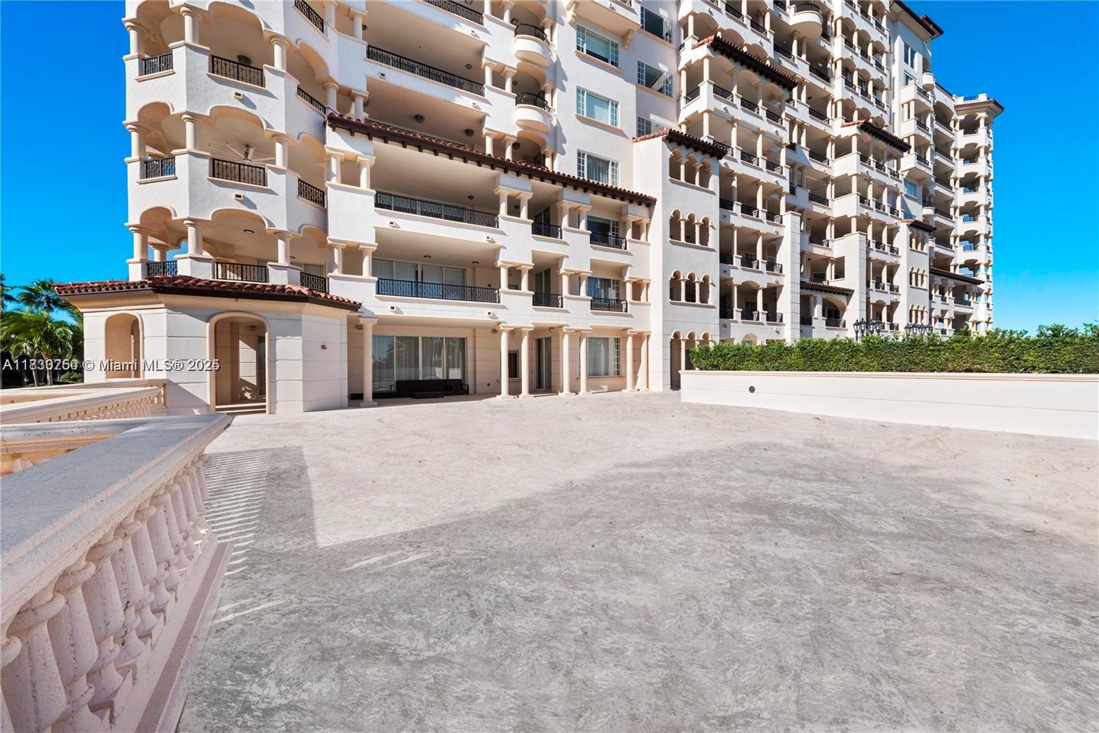Miami Beach, Florida, 33109, United States, 6 Bedrooms Bedrooms, ,8 BathroomsBathrooms,Residential,For Sale,1876435