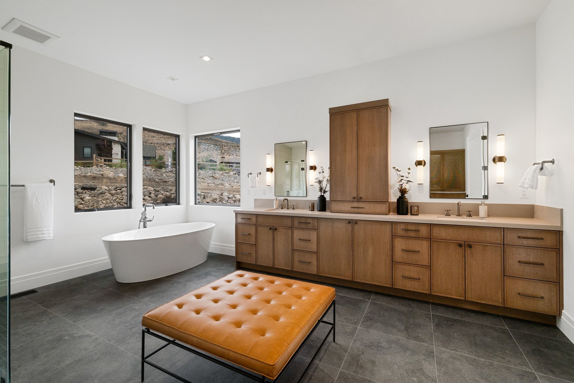  Altmann Craftsmanship. Arrowcreek Address. Uncompromising Finishes. - 物件實景